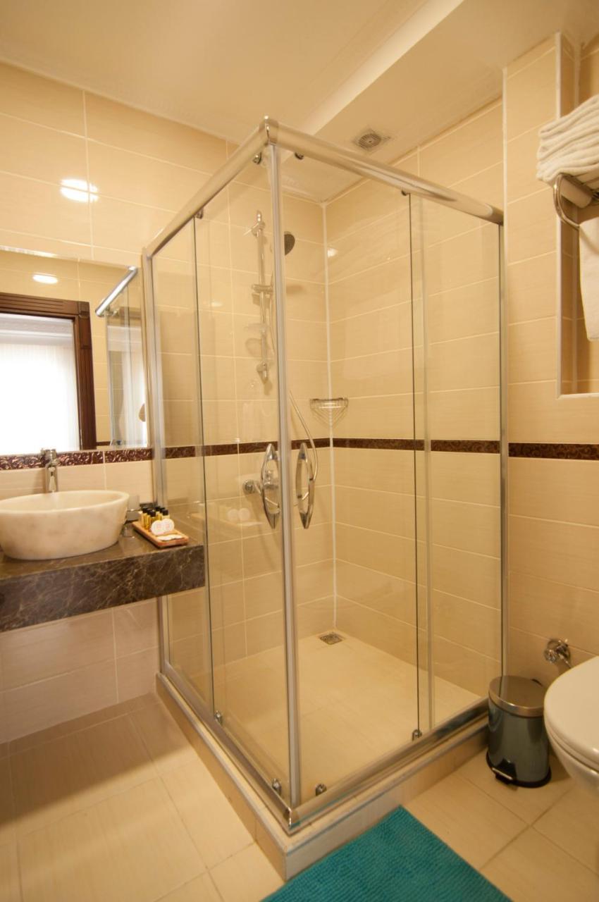 Akbiyik Suite Boutique Hotel Istanbul Exterior photo