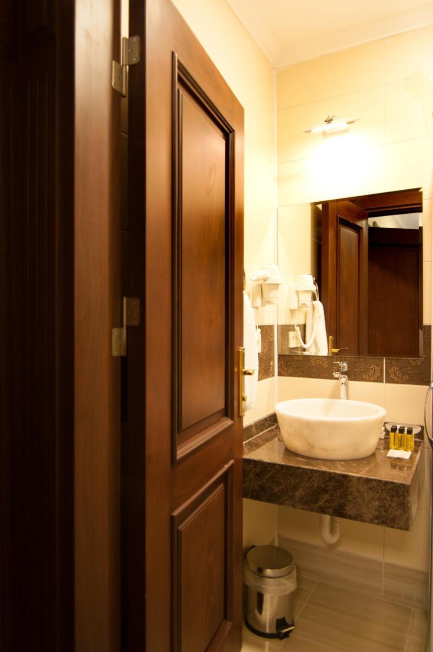 Akbiyik Suite Boutique Hotel Istanbul Exterior photo